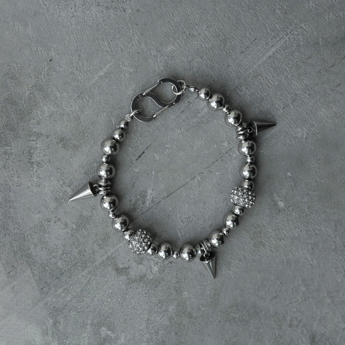 Chokehold spike bracelet