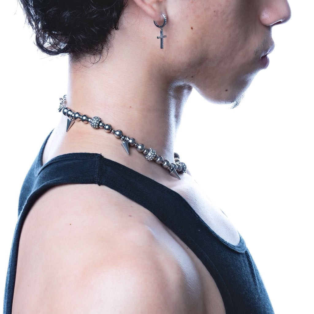 Chokehold spike necklace