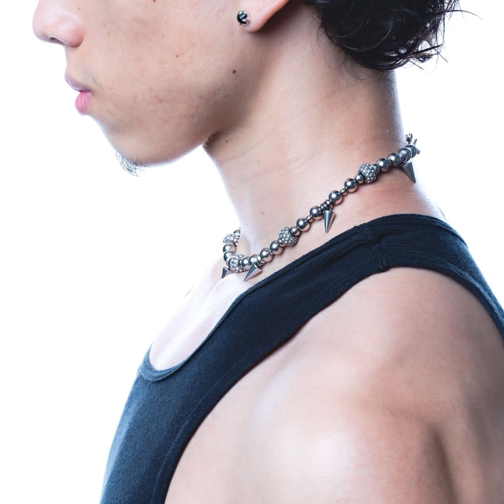 Chokehold spike necklace